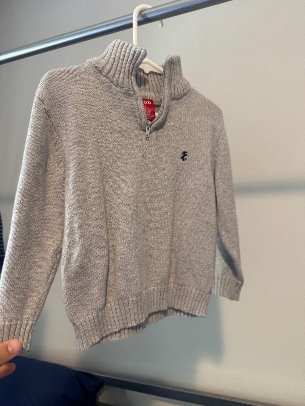 Boys IZOD Grey 1/4 zip sweater. 2T.